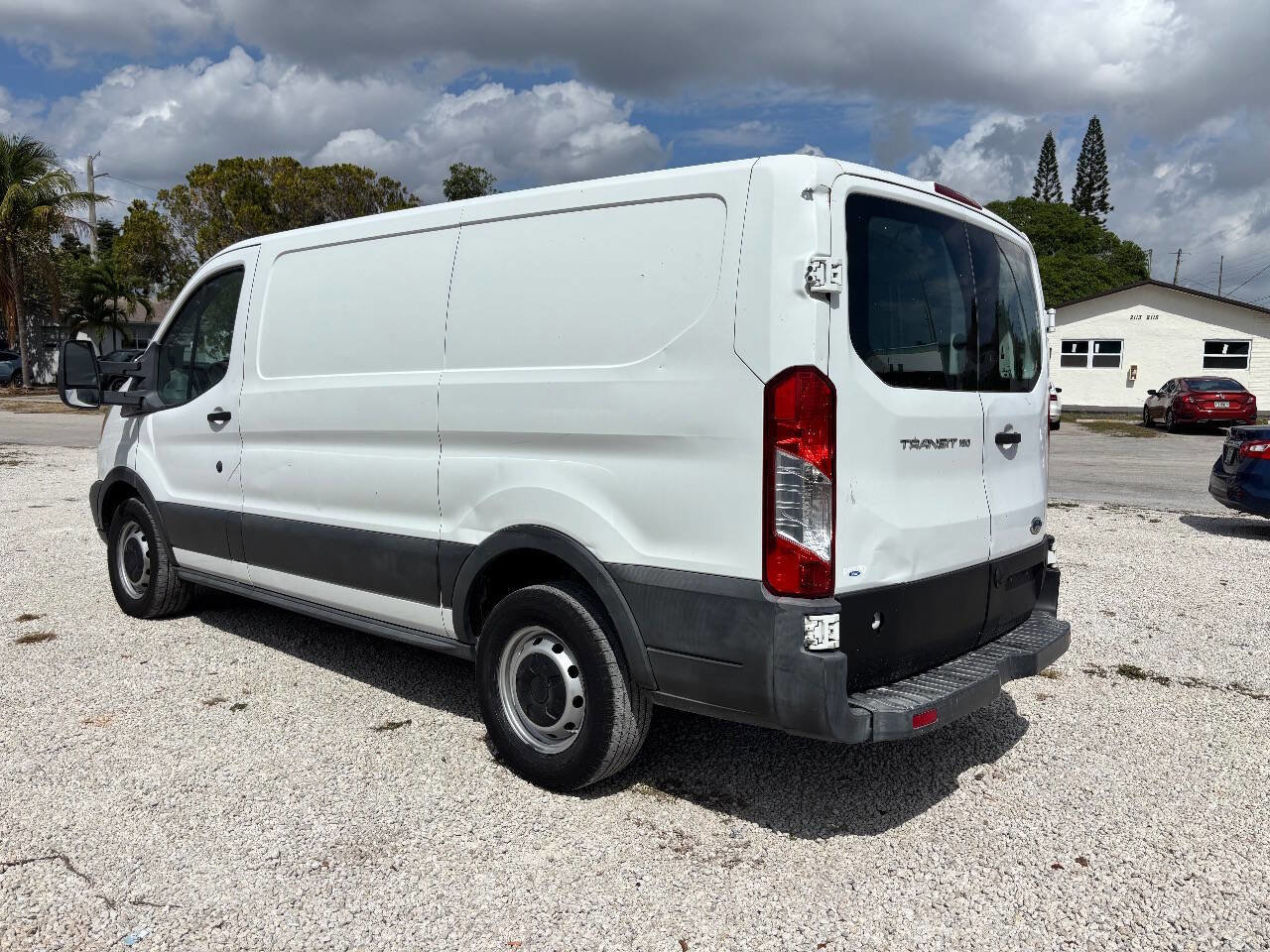 Used 2016 Ford Transit 150 130 Low Roof w/ Exterior Upgrade Package image 5