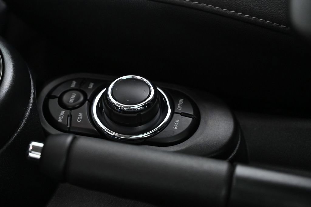 Used 2024 MINI Cooper S image 23