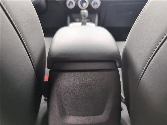 Certified 2023 Hyundai Venue Limited w/ Cargo Package FWD image 19