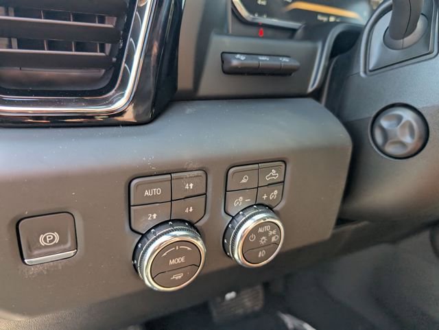 New 2026 GMC Sierra 1500 Denali Ultimate w/ LPO, Black Badging Package image 18