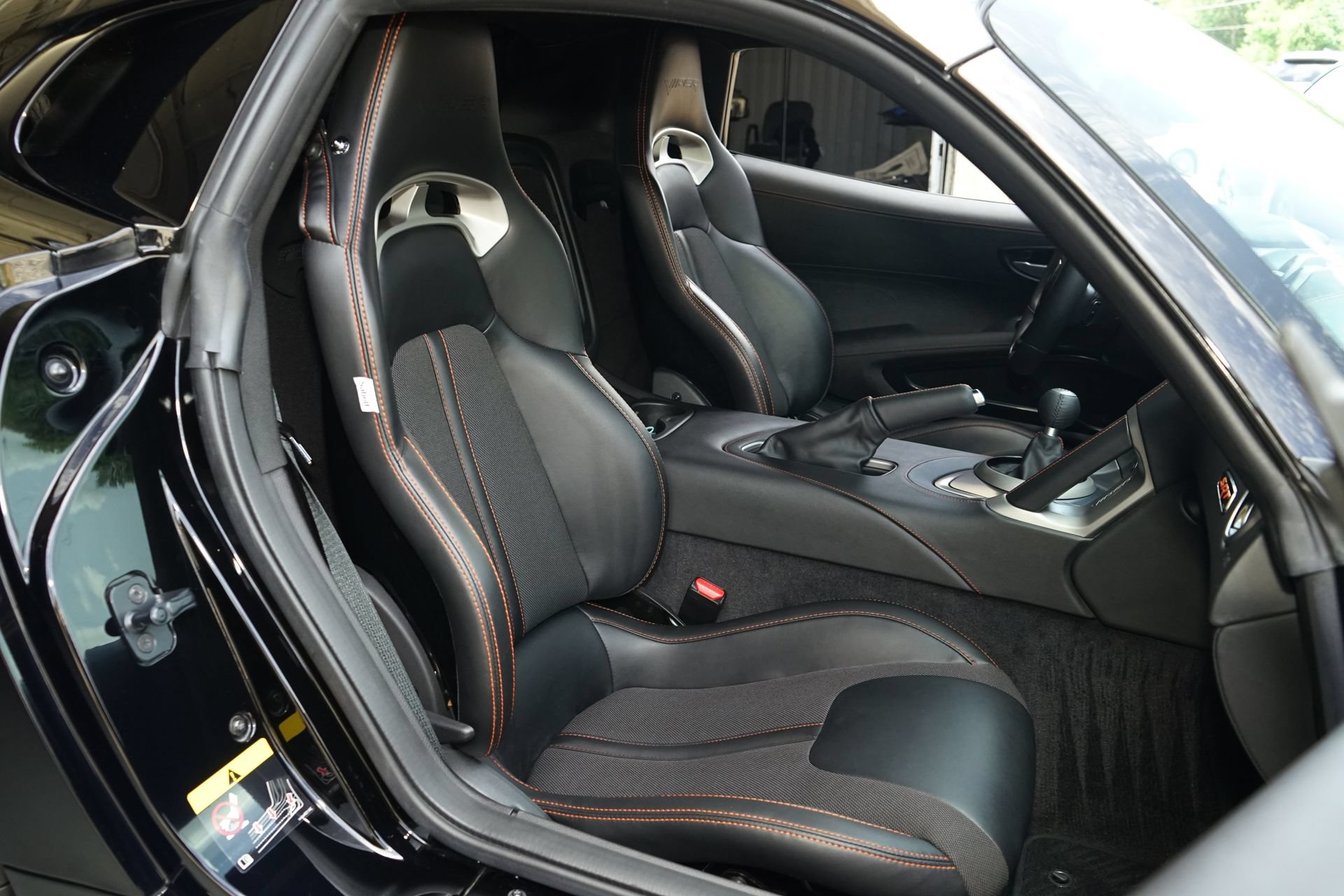 Used 2014 SRT Viper SRT-10 RWD image 17