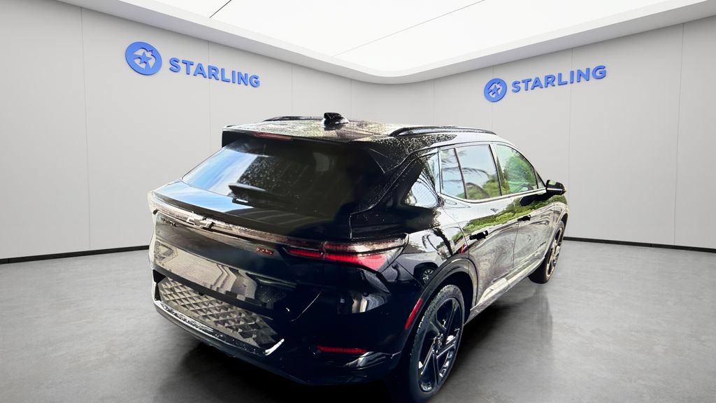 Certified 2025 Chevrolet Equinox EV RS FWD image 2