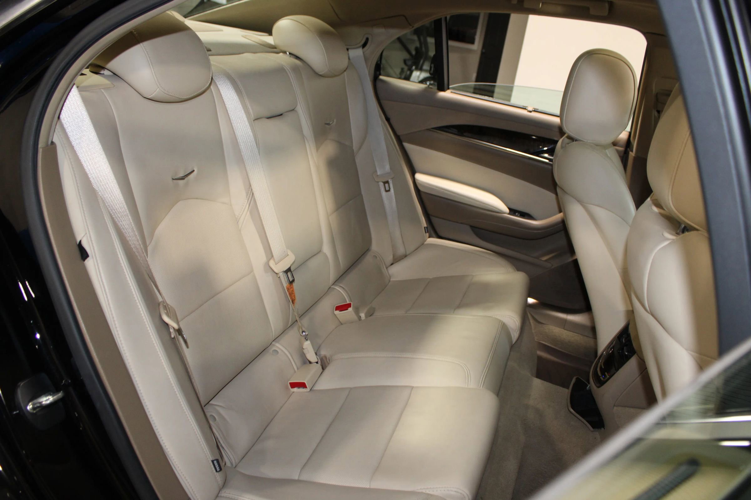 Used 2015 Cadillac CTS Performance image 31