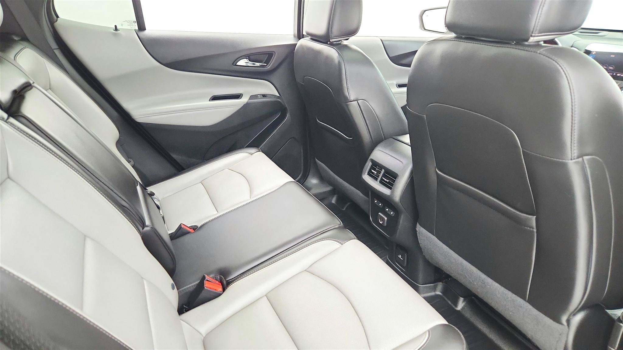 Used 2019 Chevrolet Equinox Premier FWD image 21