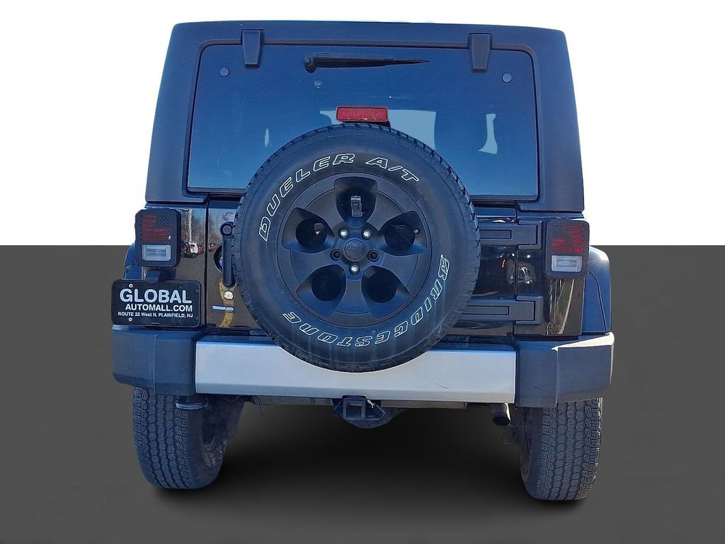 Used 2015 Jeep Wrangler Unlimited Sahara w/ Dual Top Group image 6