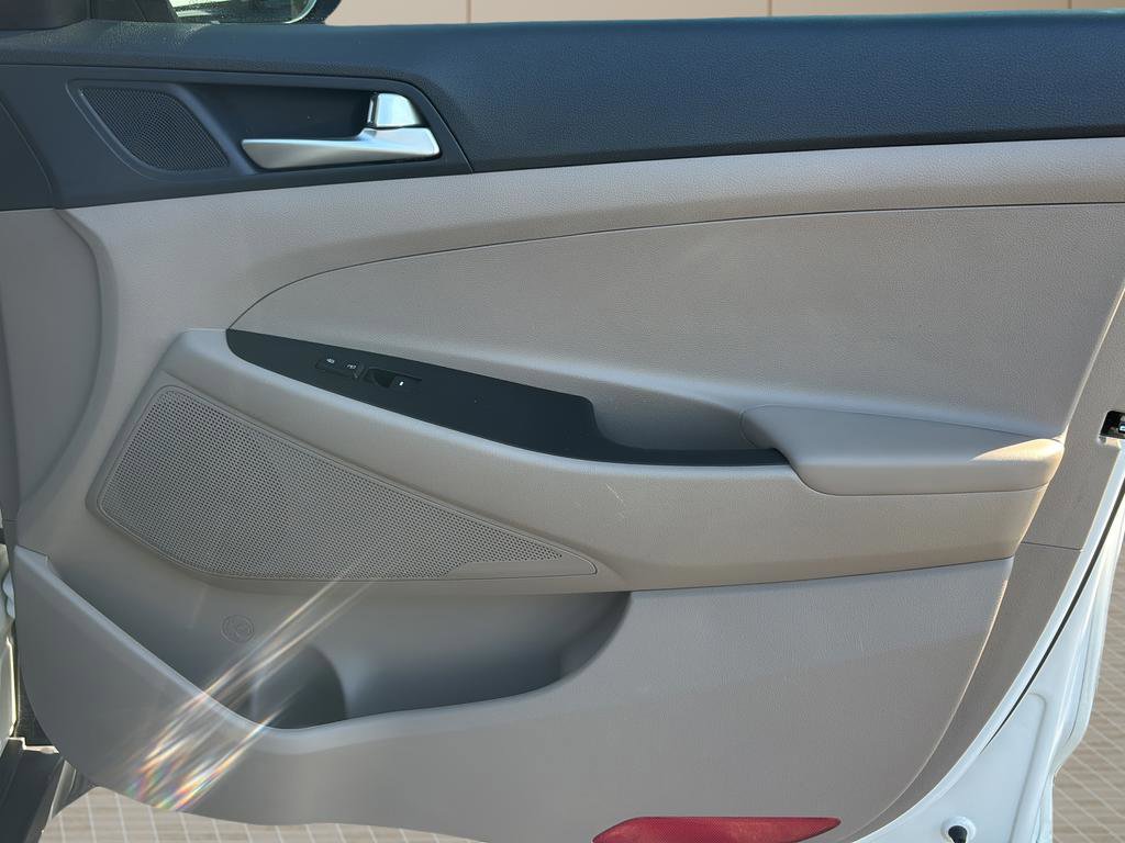 Used 2020 Hyundai Tucson Value FWD image 33