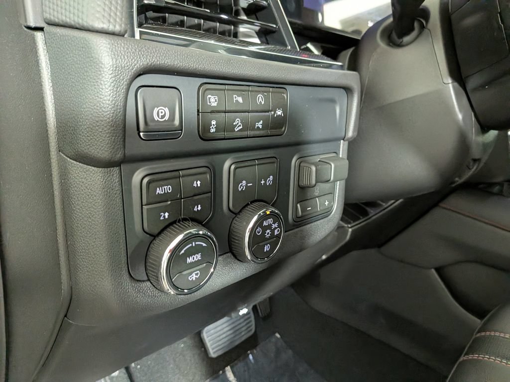 New 2026 Chevrolet Tahoe RST w/ RST Capability Package AWD/4WD image 18