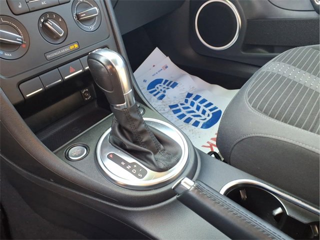 Used 2014 Volkswagen Beetle R-Line image 18