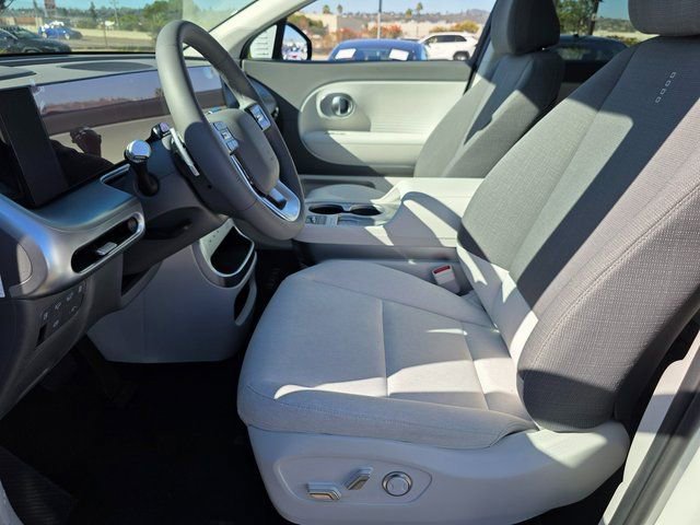 New 2026 Hyundai Ioniq 9 S image 17