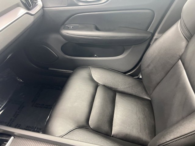 Used 2025 Volvo S60 B5 Core image 20