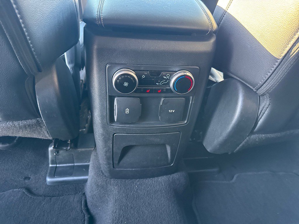 Used 2024 Ford Explorer Limited image 15