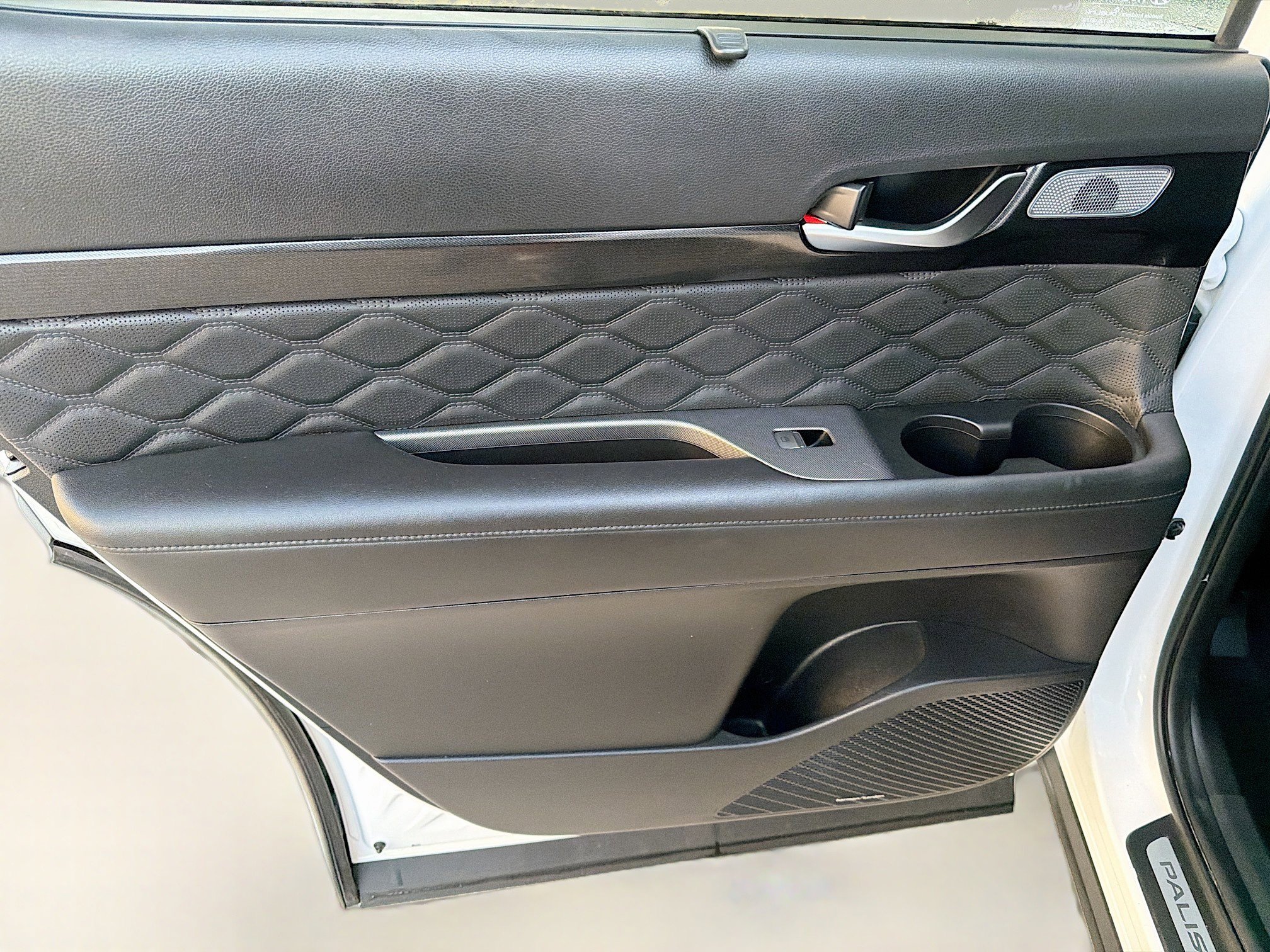 Used 2022 Hyundai Palisade Calligraphy image 26