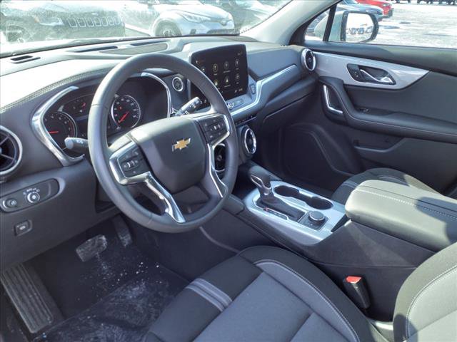 New 2025 Chevrolet Blazer LT image 9