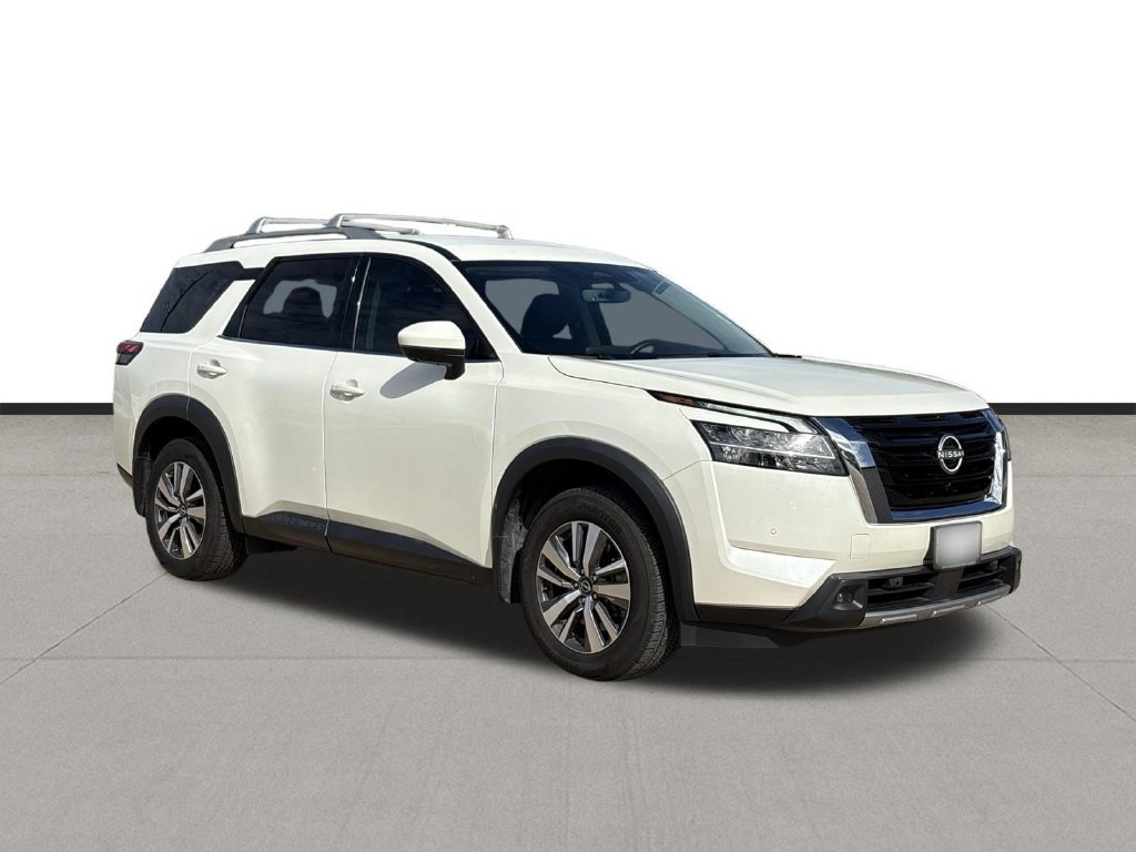 Used 2023 Nissan Pathfinder SL FWD image 7