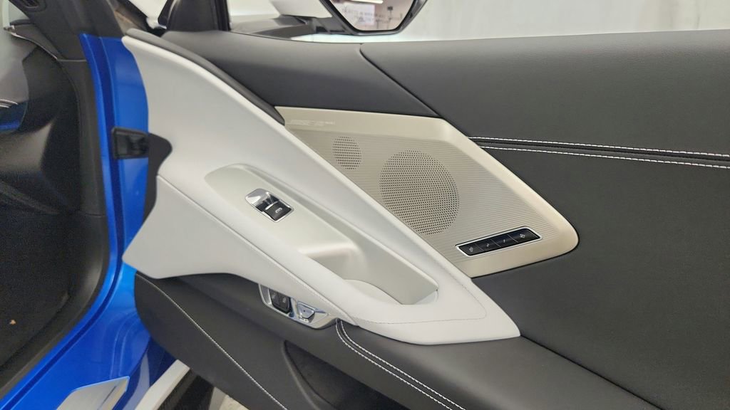 Used 2025 Chevrolet Corvette Z06 w/ Battery Protection Package RWD image 32