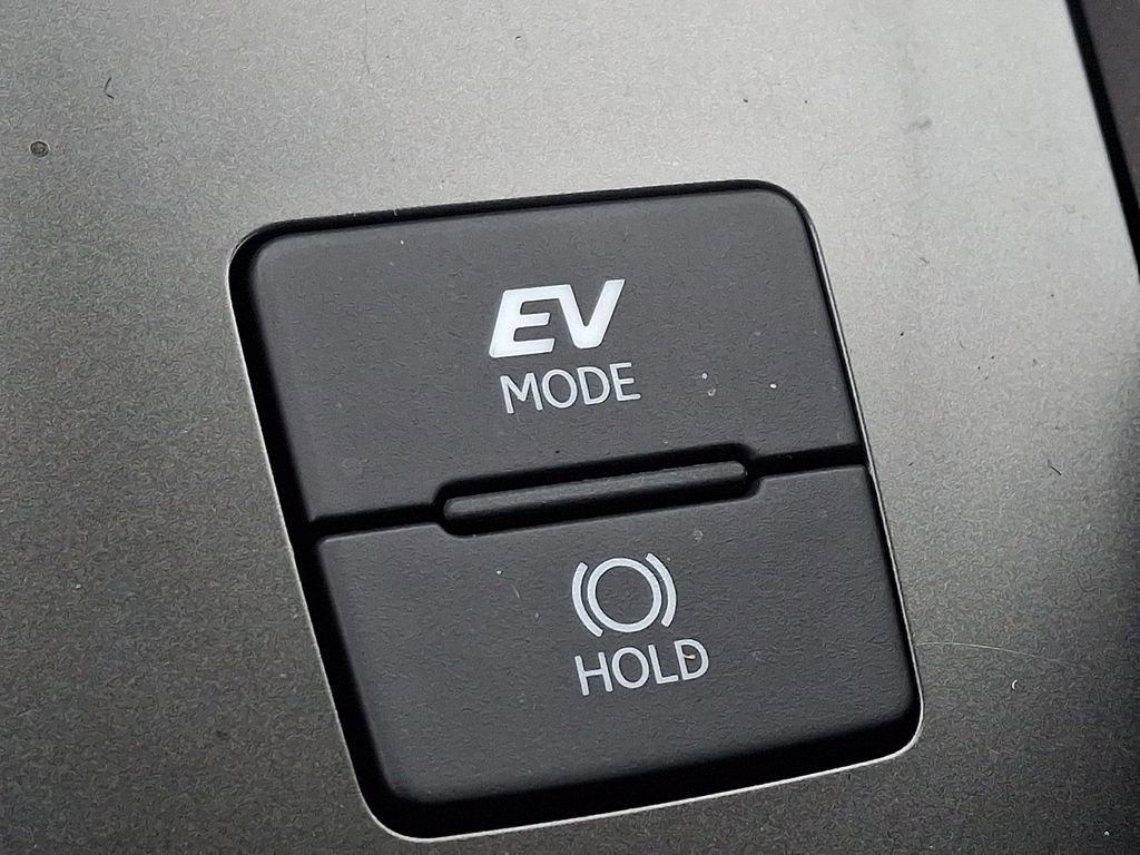 Used 2026 Lexus UX 300h AWD w/ Accessory Package (Z1) image 25