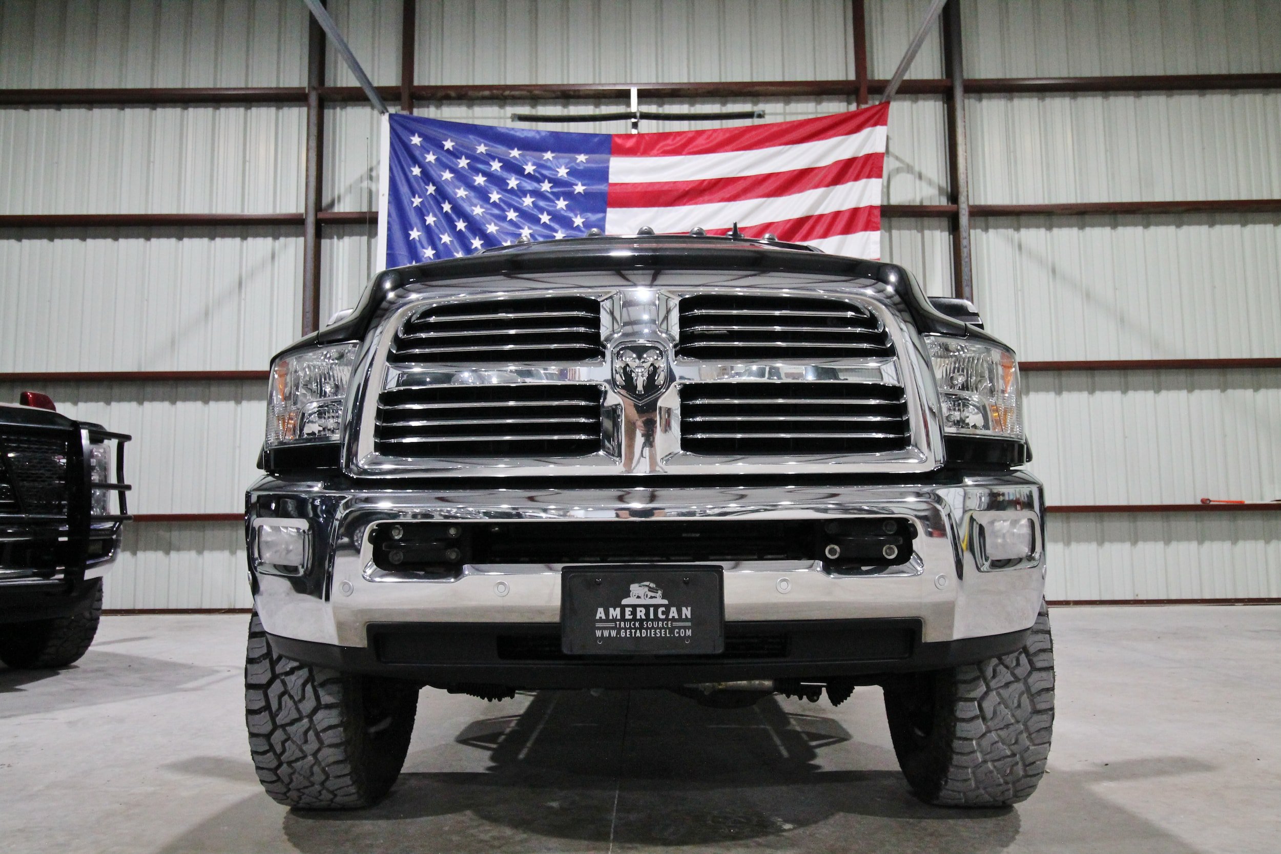 Used 2018 RAM 3500 Big Horn AWD/4WD image 2