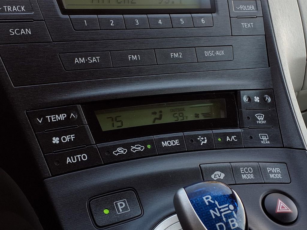 Used 2011 Toyota Prius Two image 8