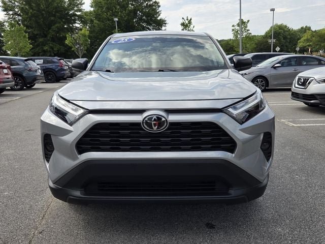 Used 2025 Toyota RAV4 LE FWD video 2