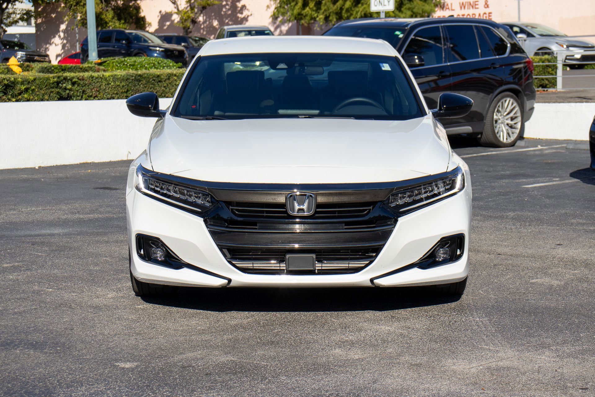 Used 2022 Honda Accord Sport image 2