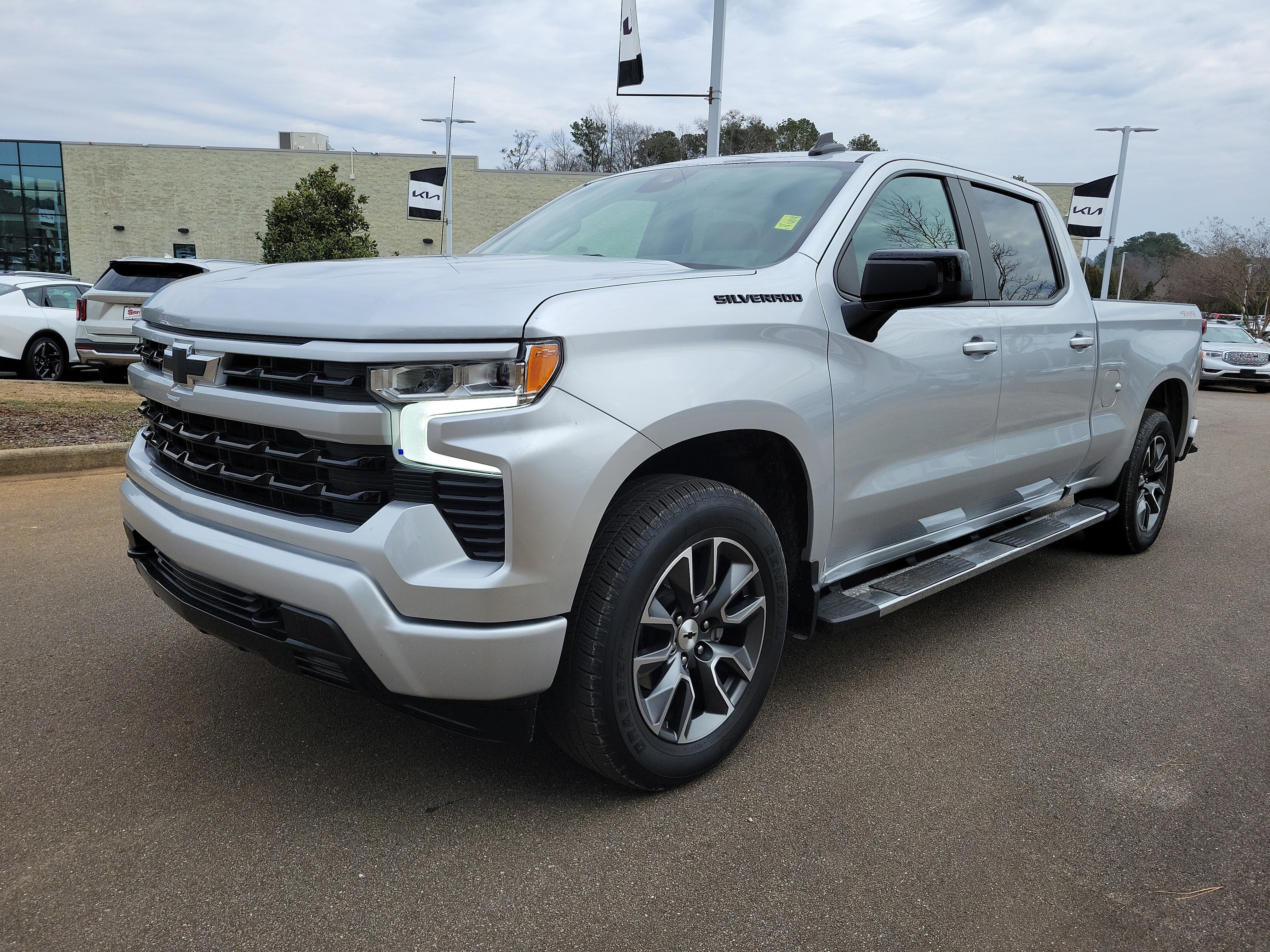 Used 2022 Chevrolet Silverado 1500 RST w/ LPO, Dark Essentials Package image 21