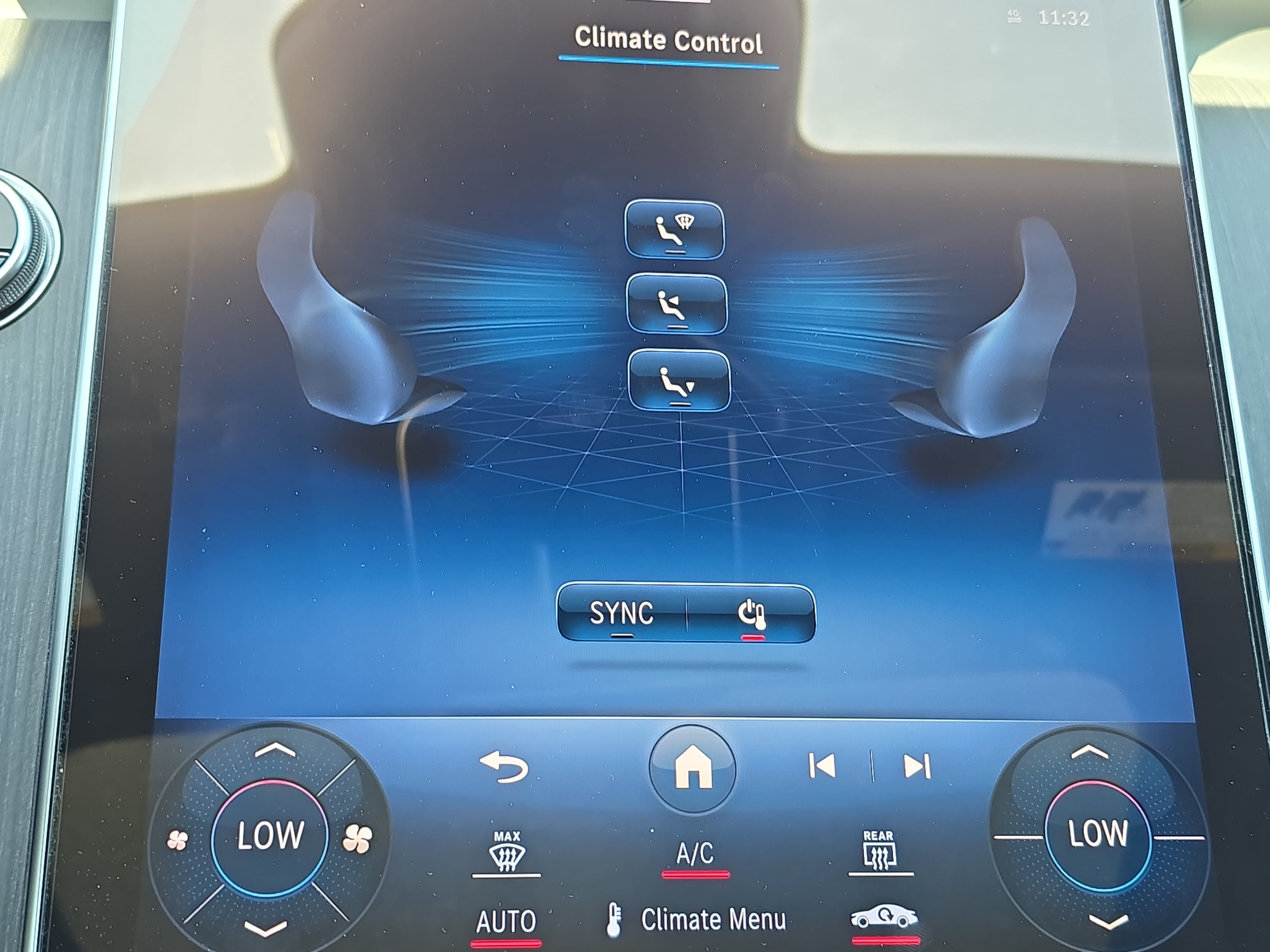 Certified 2024 Mercedes-Benz C 300 Sedan image 24