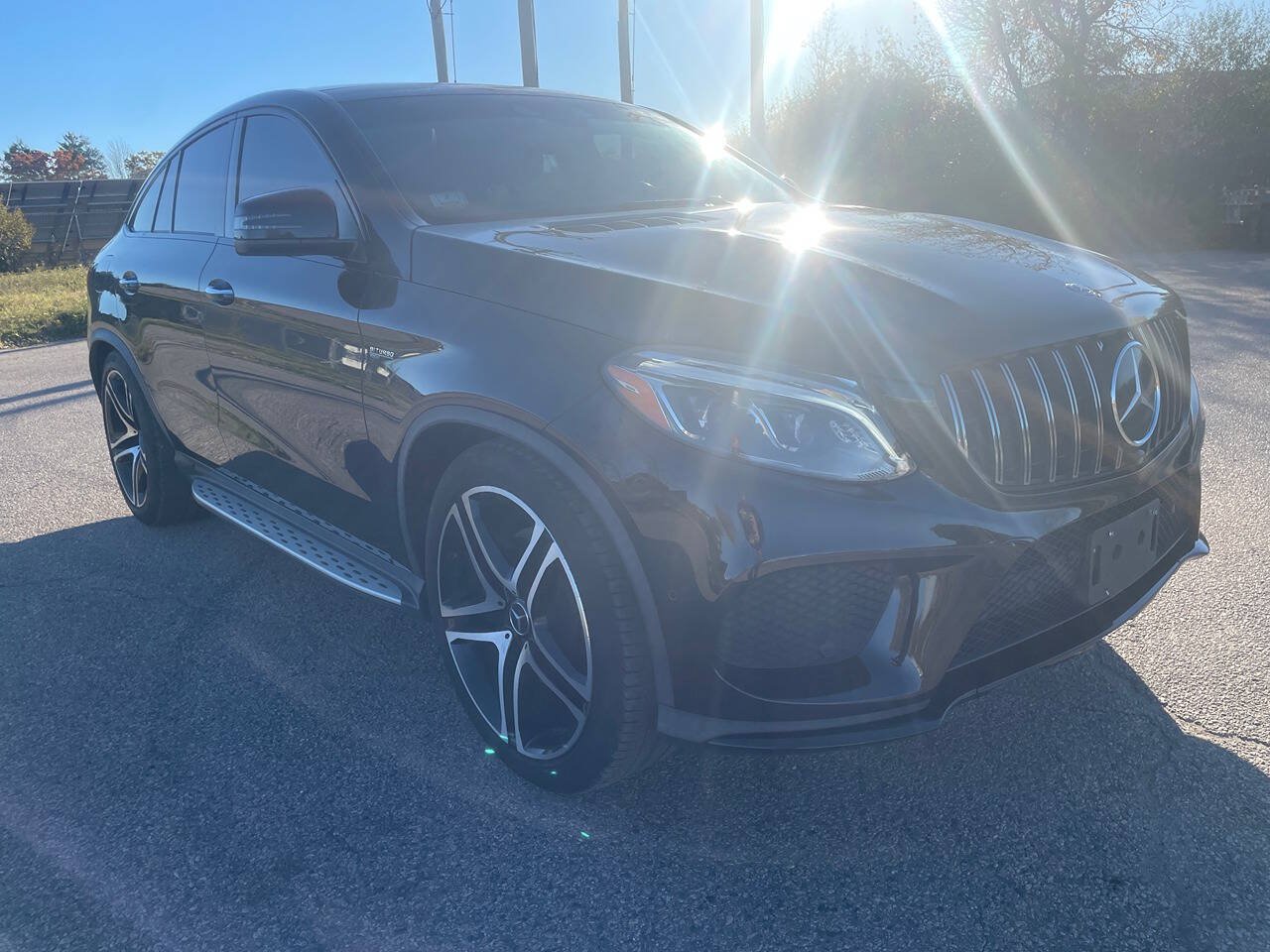 Used 2019 Mercedes-Benz GLE 43 AMG 4MATIC Coupe w/ Premium 3 Package image 9