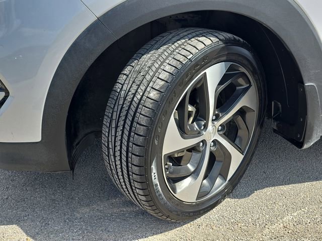 Used 2016 Hyundai Tucson Limited image 32