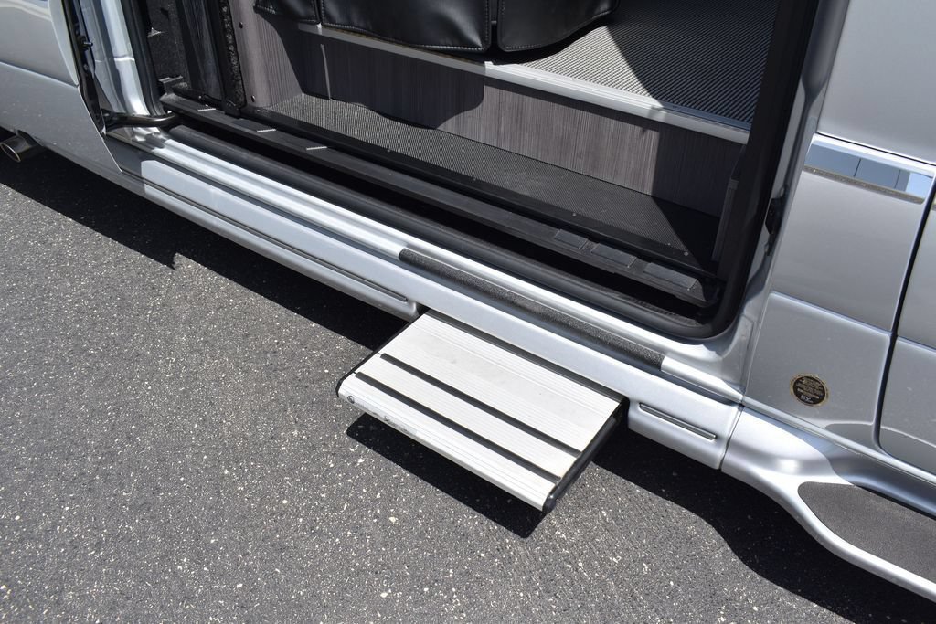 Used 2022 Mercedes-Benz Sprinter 3500 image 34