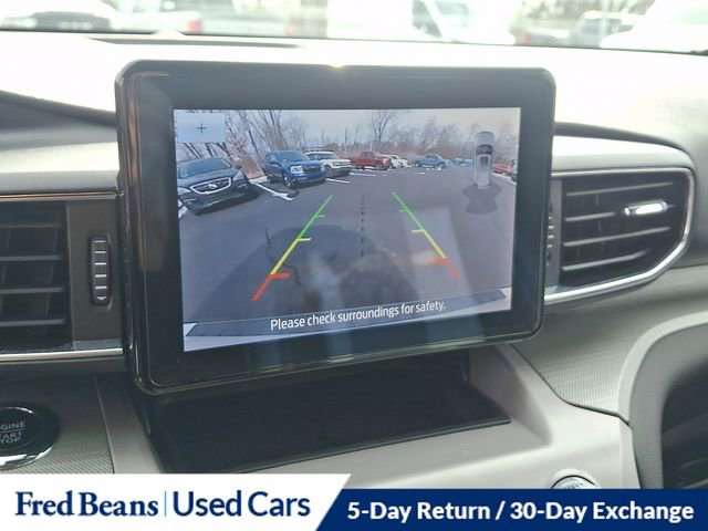 Used 2023 Ford Explorer XLT w/ Equipment Group 202A AWD/4WD image 24