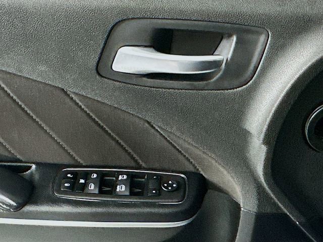 Used 2023 Dodge Charger SXT image 18