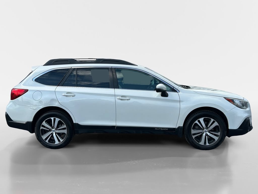 Used 2018 Subaru Outback 2.5i Limited w/ Popular Package #2 AWD/4WD image 6