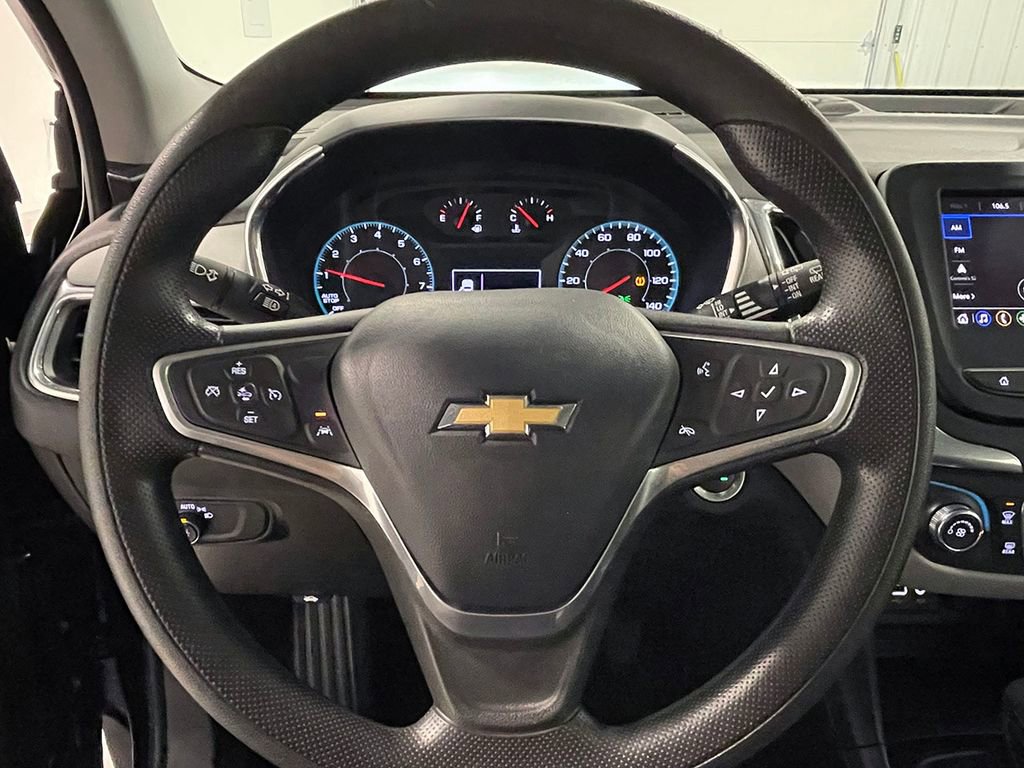Used 2023 Chevrolet Equinox LS w/ Midnight Edition image 30