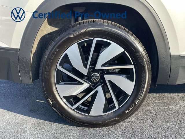Certified 2026 Volkswagen Atlas SE w/ Panoramic Sunroof Package FWD image 9