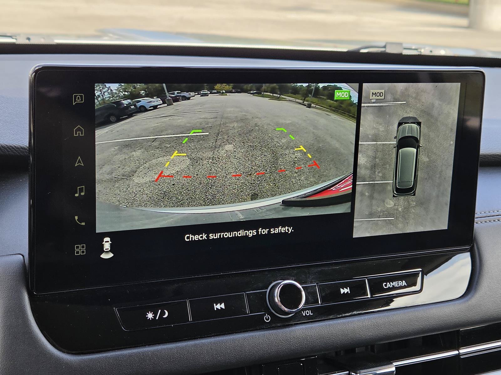 Used 2025 Mitsubishi Outlander SE AWD/4WD image 17
