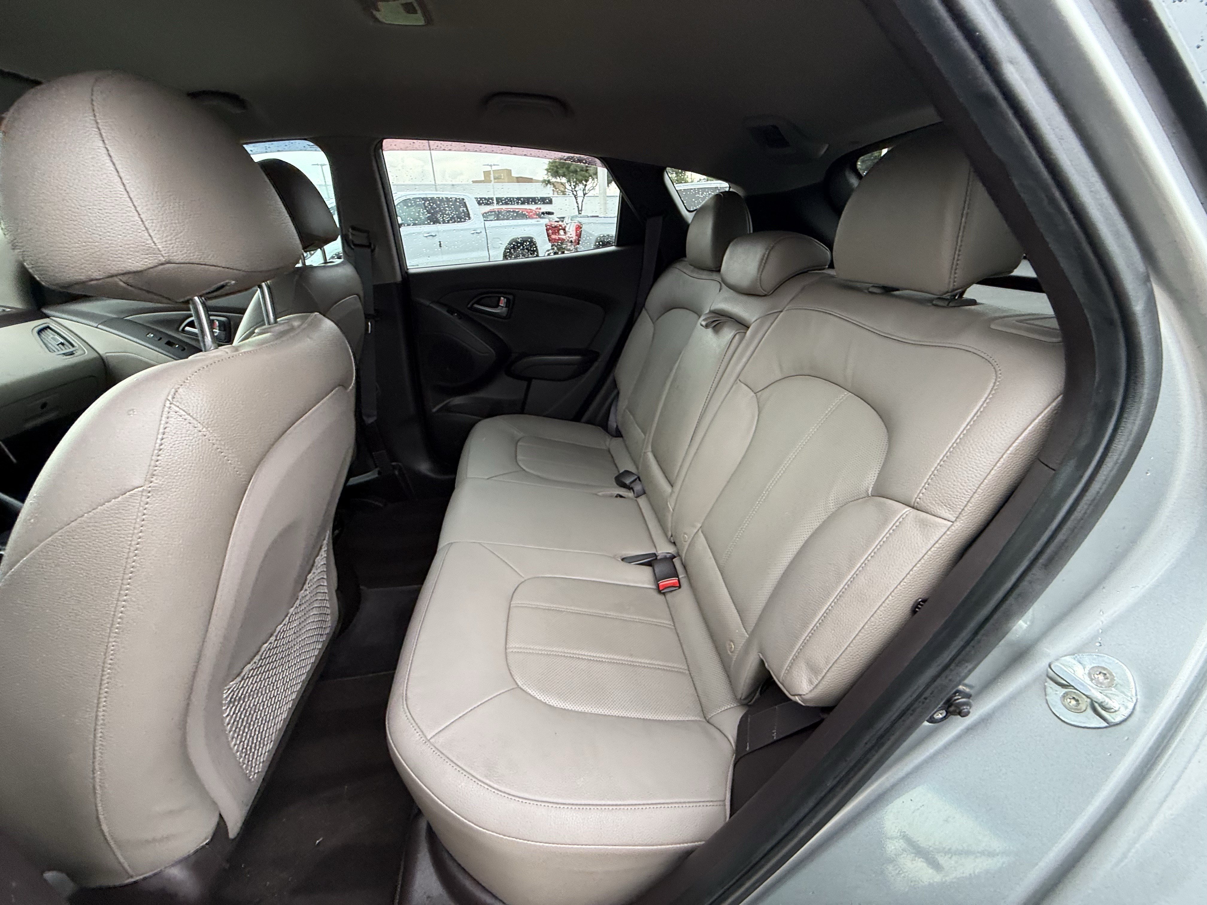 Used 2015 Hyundai Tucson Limited FWD image 28