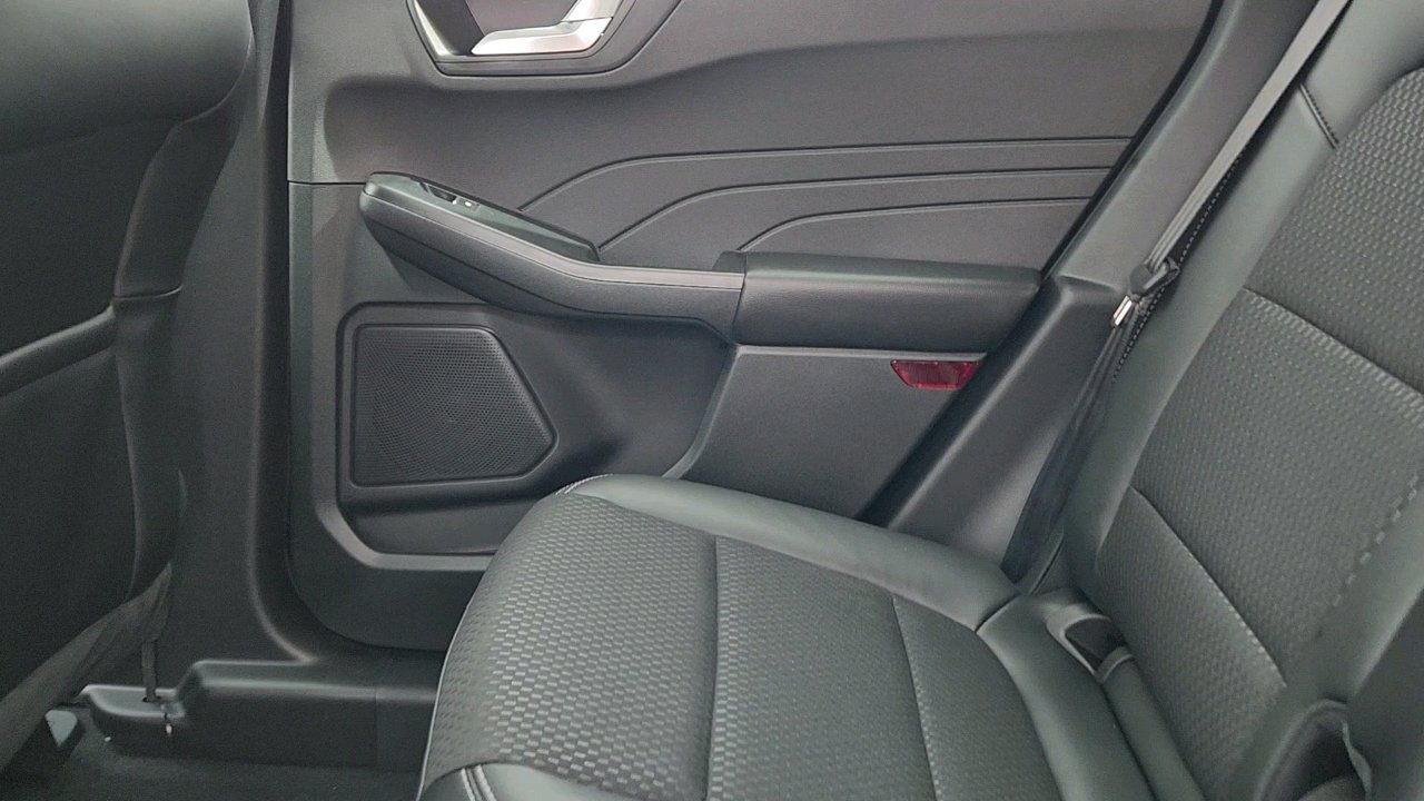 New 2025 Ford Escape PHEV image 21