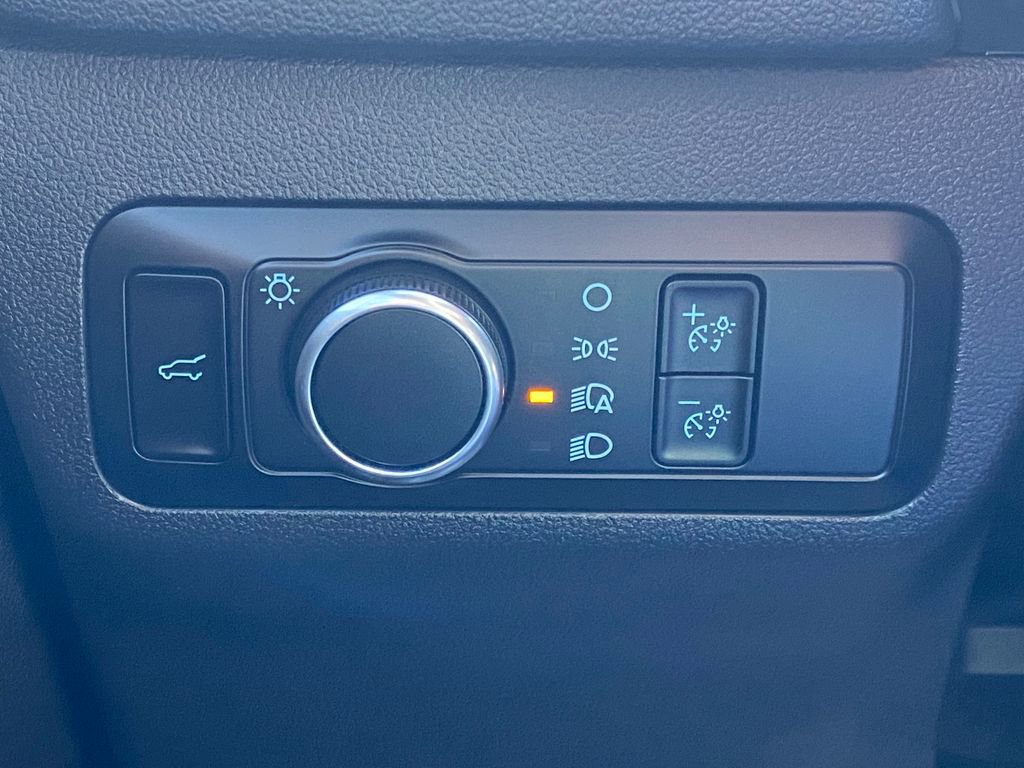 Used 2024 Ford Escape ST-Line w/ Tech Pack #1 AWD/4WD image 26