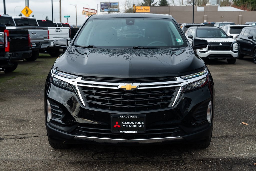 Used 2023 Chevrolet Equinox LT w/ Driver Convenience Package image 2