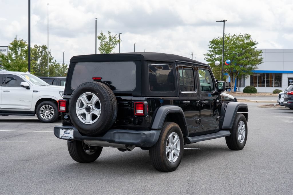 Used 2022 Jeep Wrangler Unlimited Sport AWD/4WD image 8