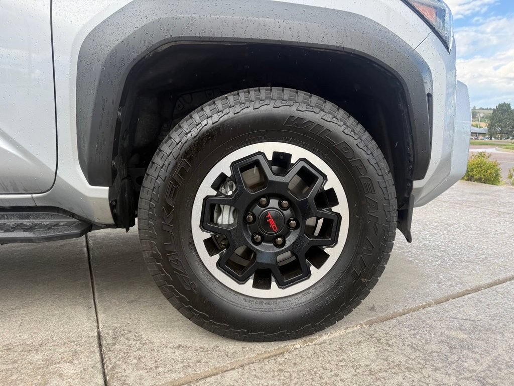 Used 2025 Toyota 4Runner TRD Off-Road Premium AWD/4WD image 29