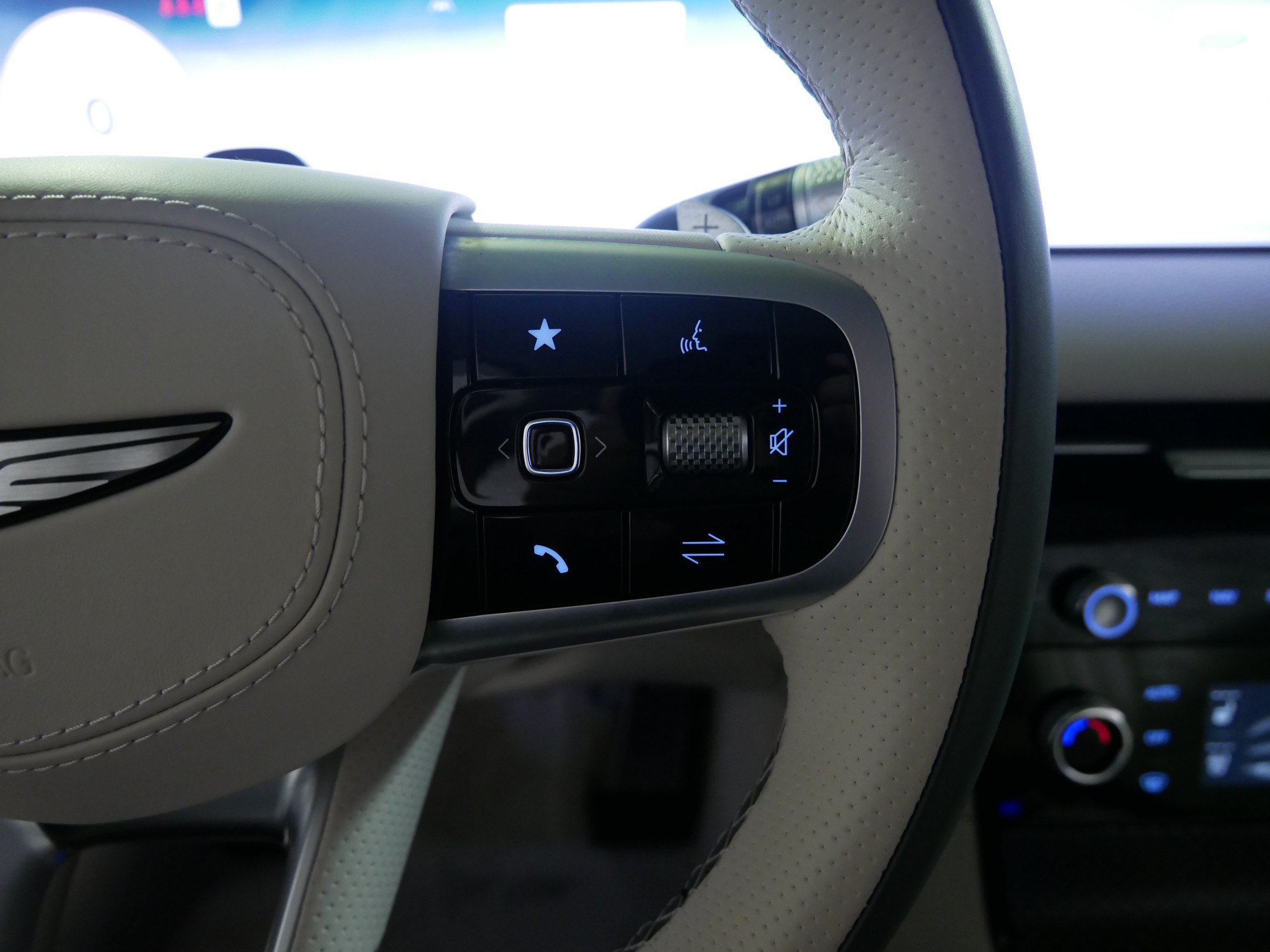 Used 2025 Genesis G80 3.5T Sport Prestige AWD/4WD image 28