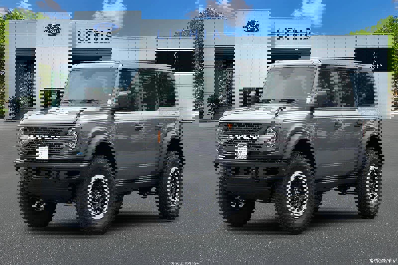 New 2025 Ford Bronco Badlands w/ Sasquatch Package image 1
