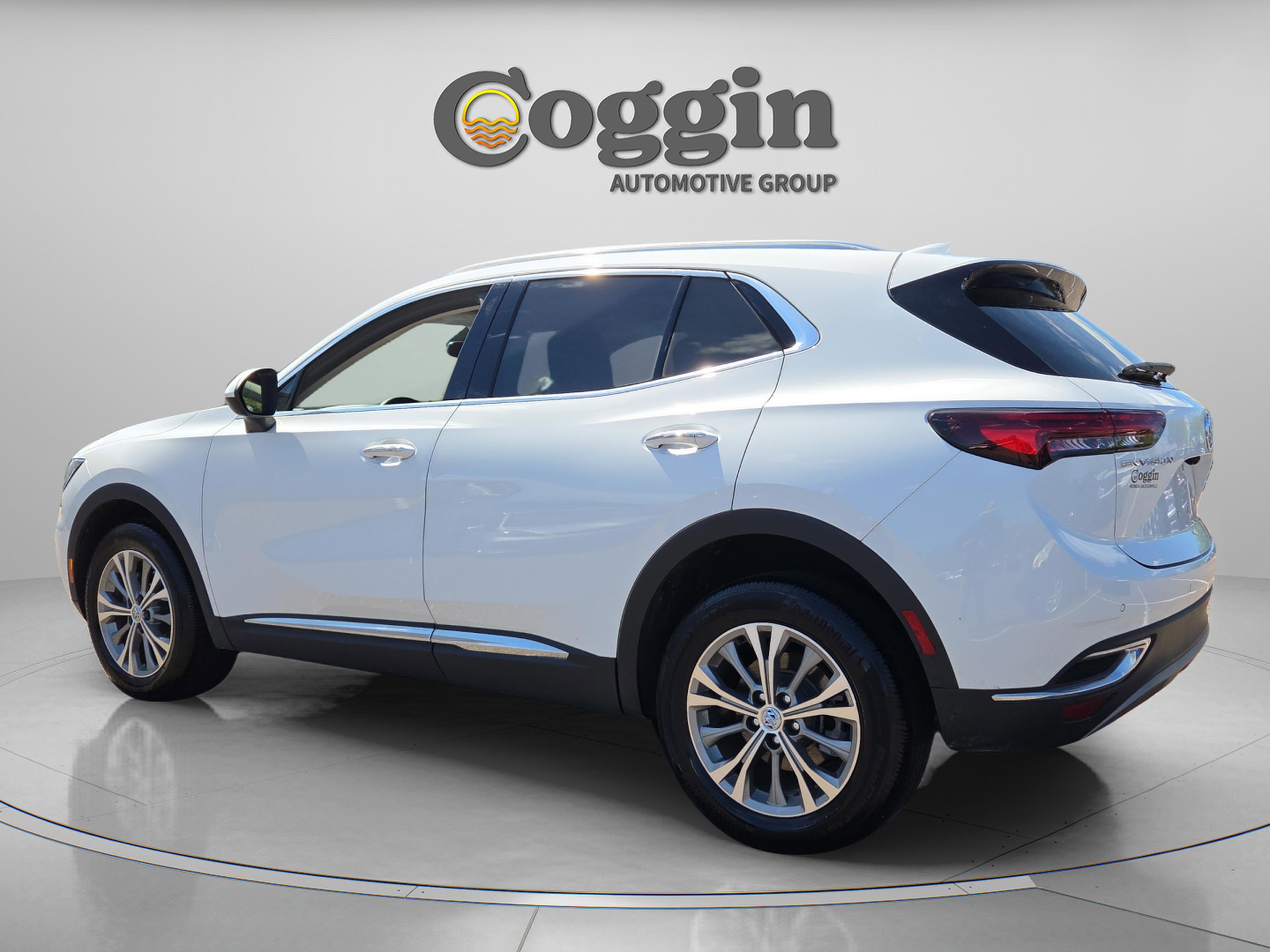 Used 2022 Buick Envision Preferred image 3
