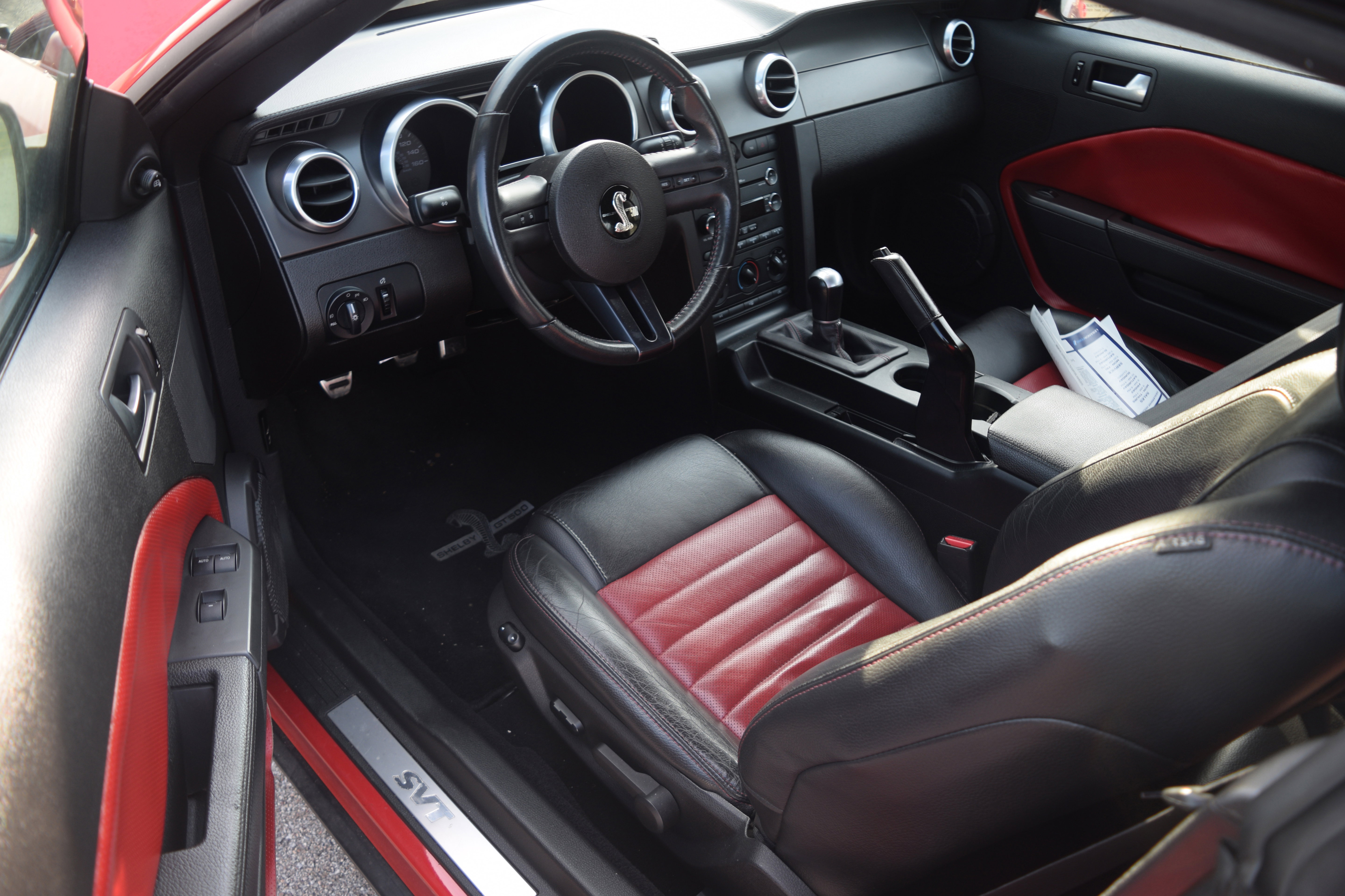 Used 2008 Ford Mustang Shelby GT500 image 2