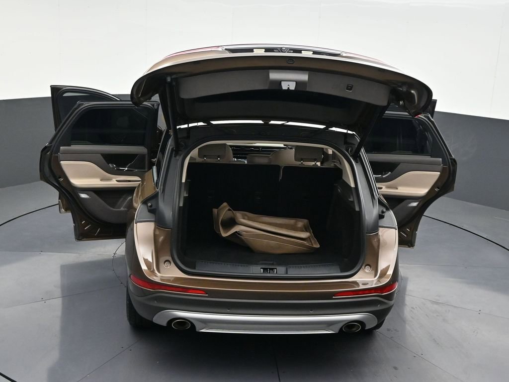 Used 2022 Lincoln Corsair FWD image 36