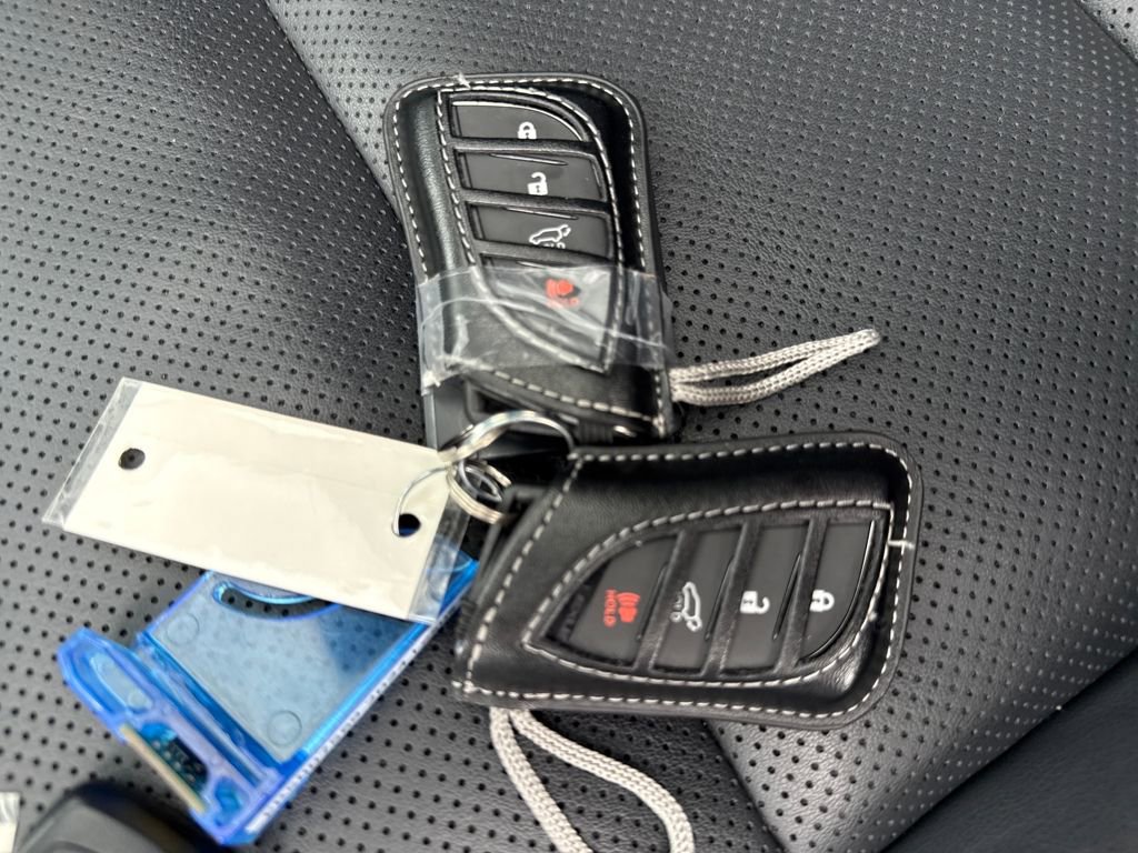 Used 2024 Lexus GX 550 550 Overtrail+ image 32