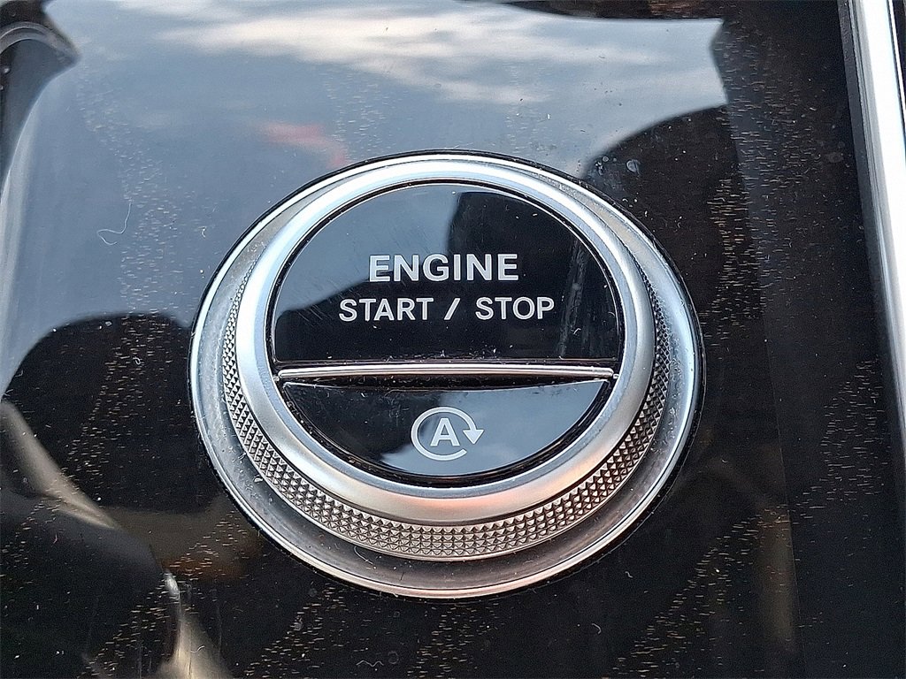 Used 2023 Mercedes-Benz GLC 300 4MATIC image 26