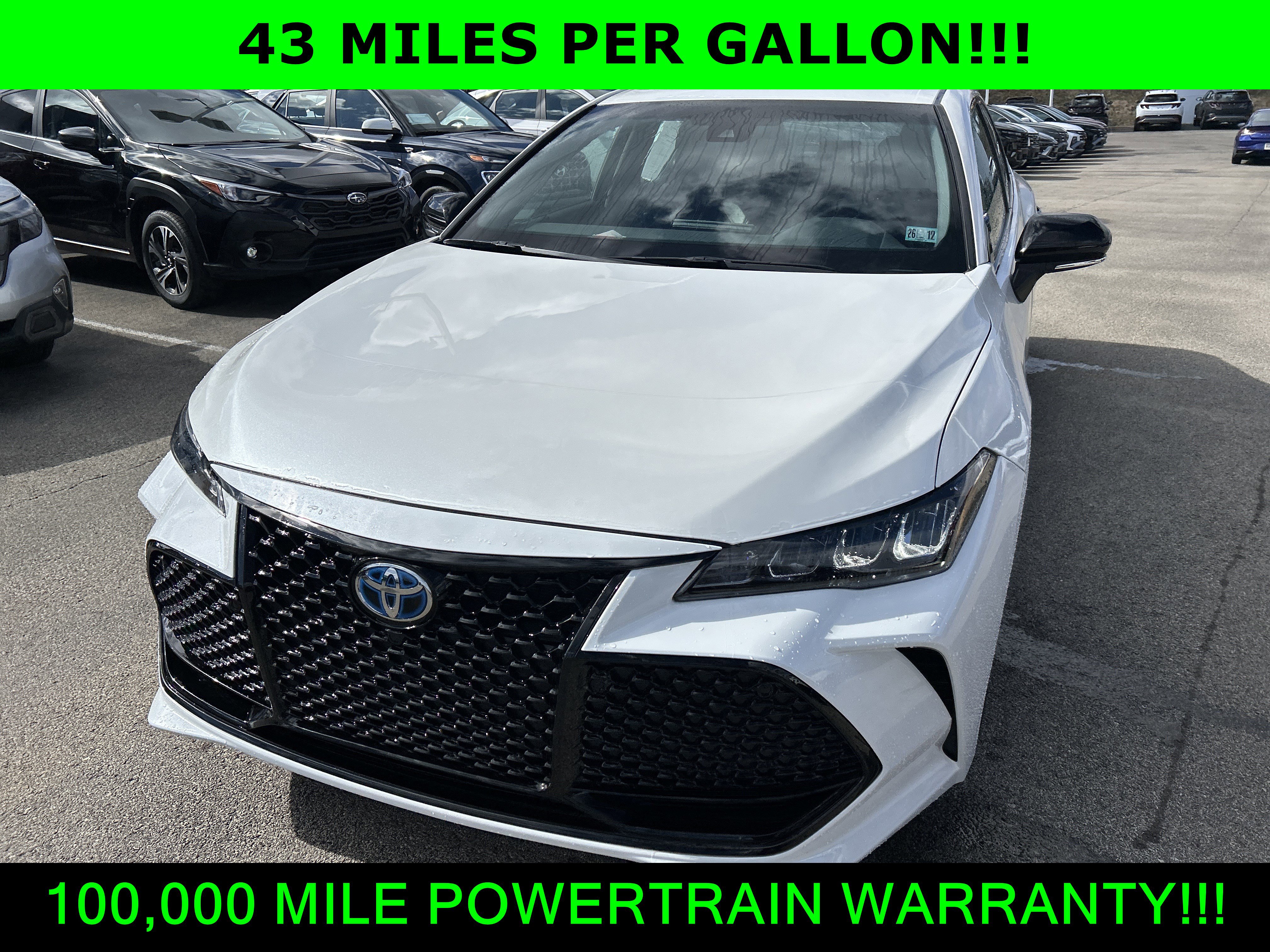 Used 2022 Toyota Avalon XSE image 30