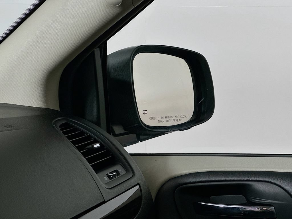 Certified 2019 Dodge Grand Caravan SE w/ UConnect Hands-Free Group FWD image 24
